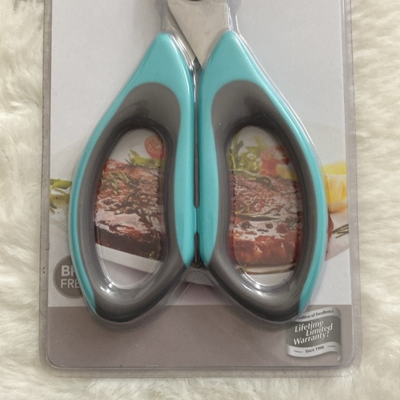 Farberware profesional kitchen shears with blade cover - Picture 3 of 4